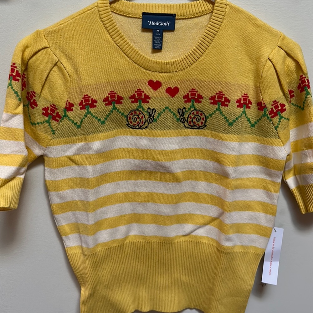ModCloth short sleeve sweater